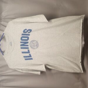 University of Illinois gray t-shirt XL